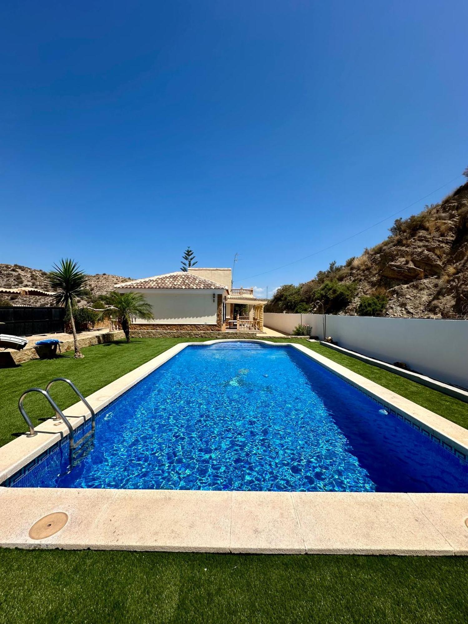 Zurgena Casa Rural El Pomelo מראה חיצוני תמונה